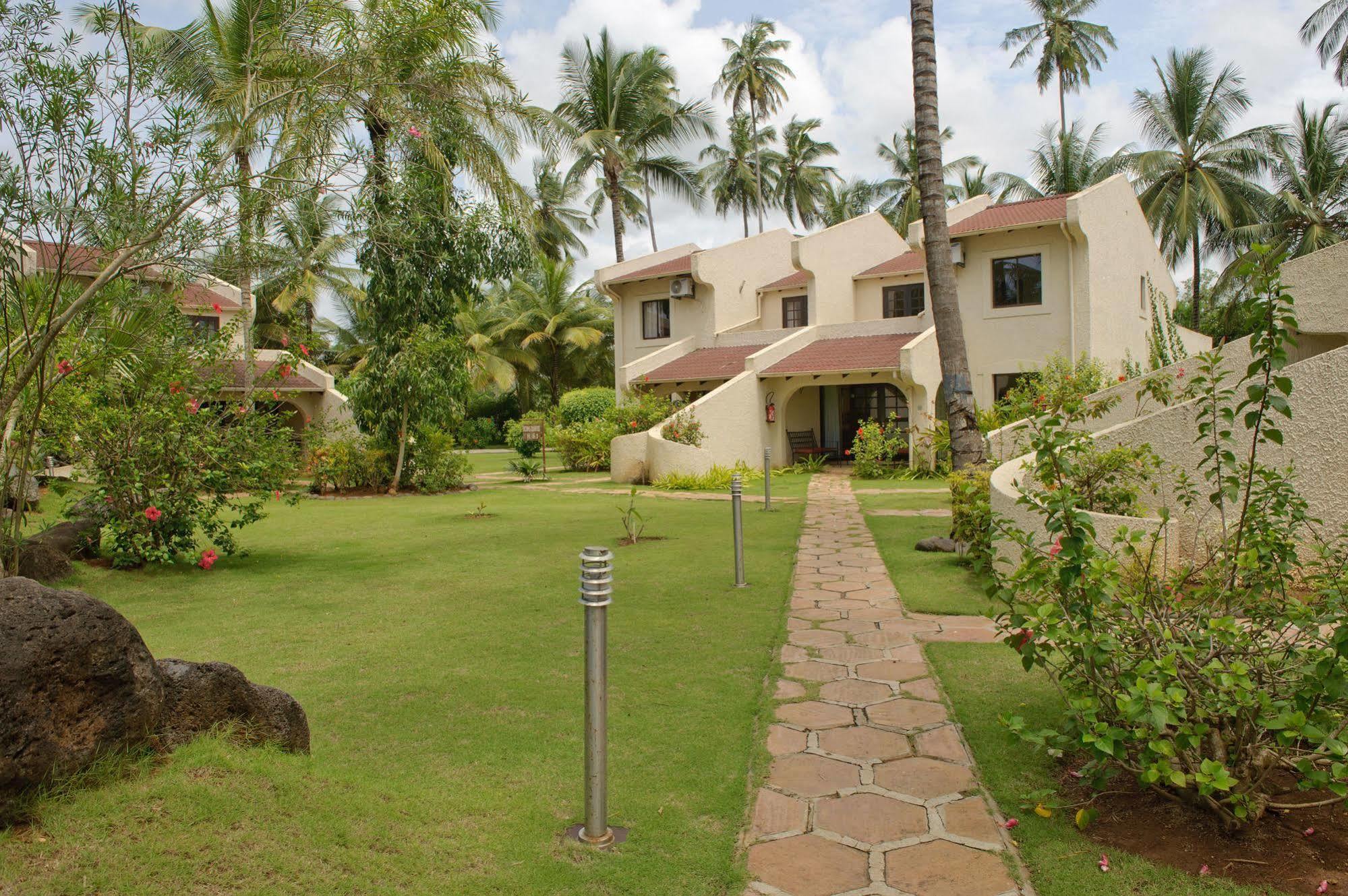Omali Sao Tome Hotel Ngoại thất bức ảnh